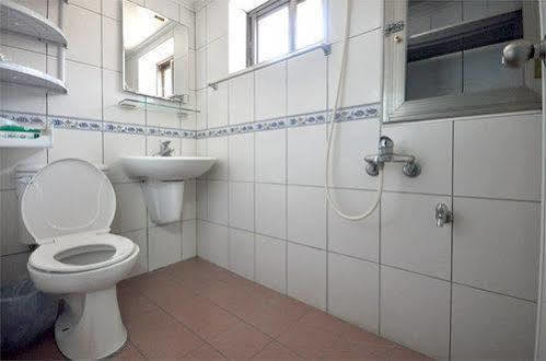 Haichian Hostel Hsziaoliucsiu Kültér fotó